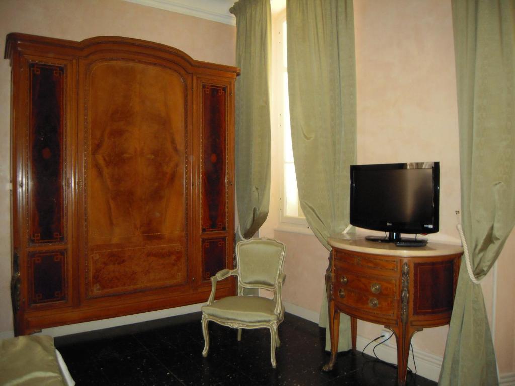 Villa Valflor Chambres D'Hotes Et Appartements Μασσαλία Δωμάτιο φωτογραφία